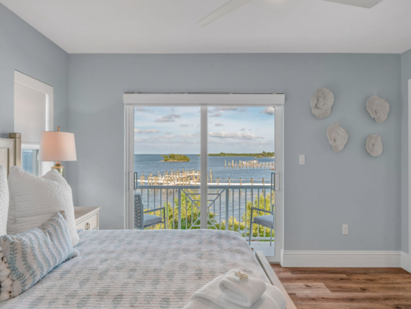 Luxury Vacation Rental in Marathon Fl - 5-Bedroom Coastal Escape